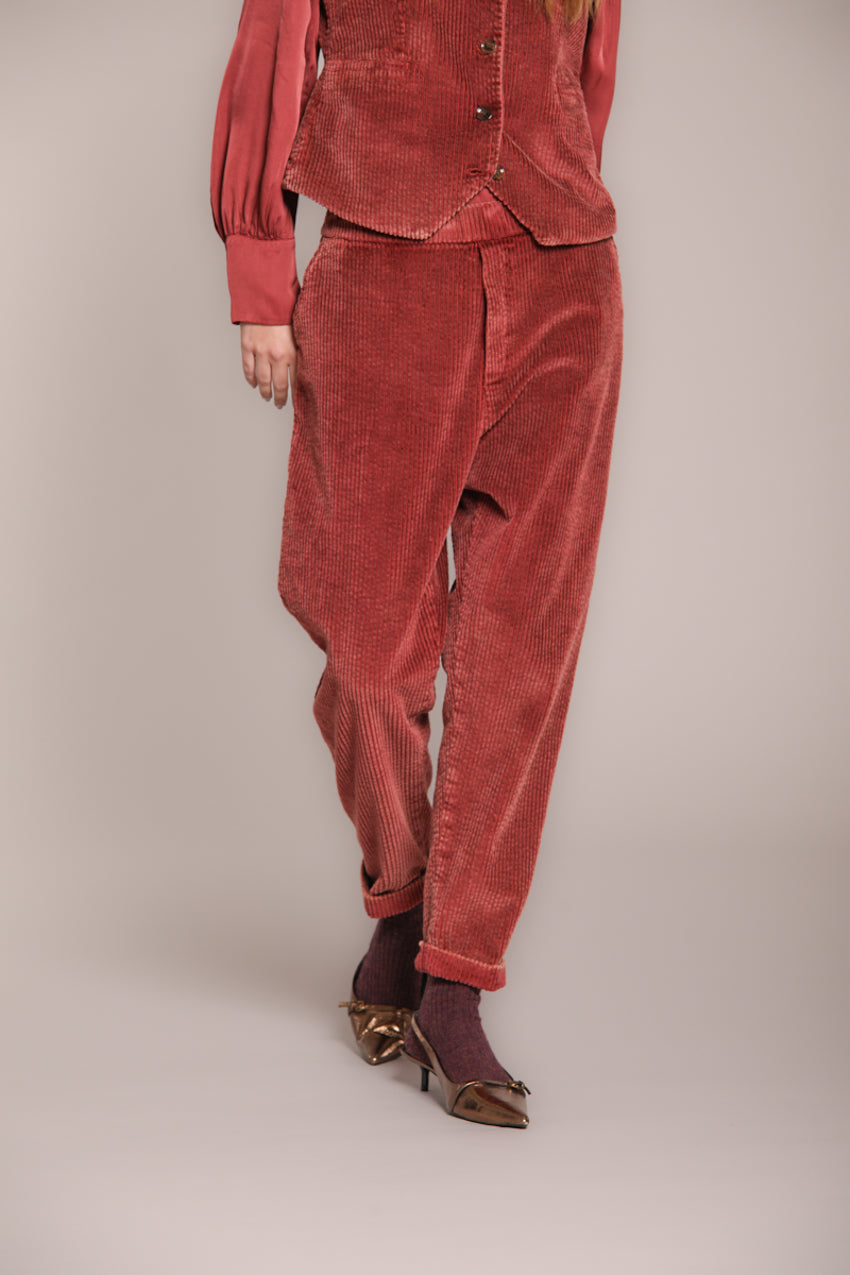 Foto 1 Malibu Jogger City pantaloni chino donna in velluto a coste relaxed fit