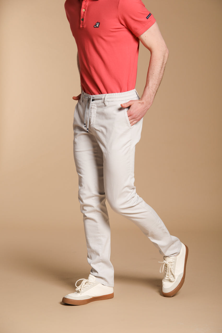 Milano Jogger pantalone chino jogger uomo in cotone e tencel extra slim fit