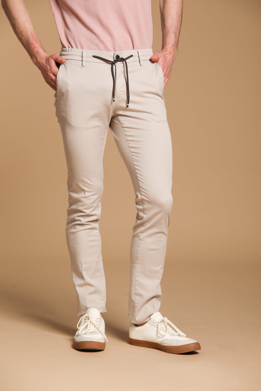 Milano Jogger pantalone chino jogger uomo in cotone e tencel extra slim fit