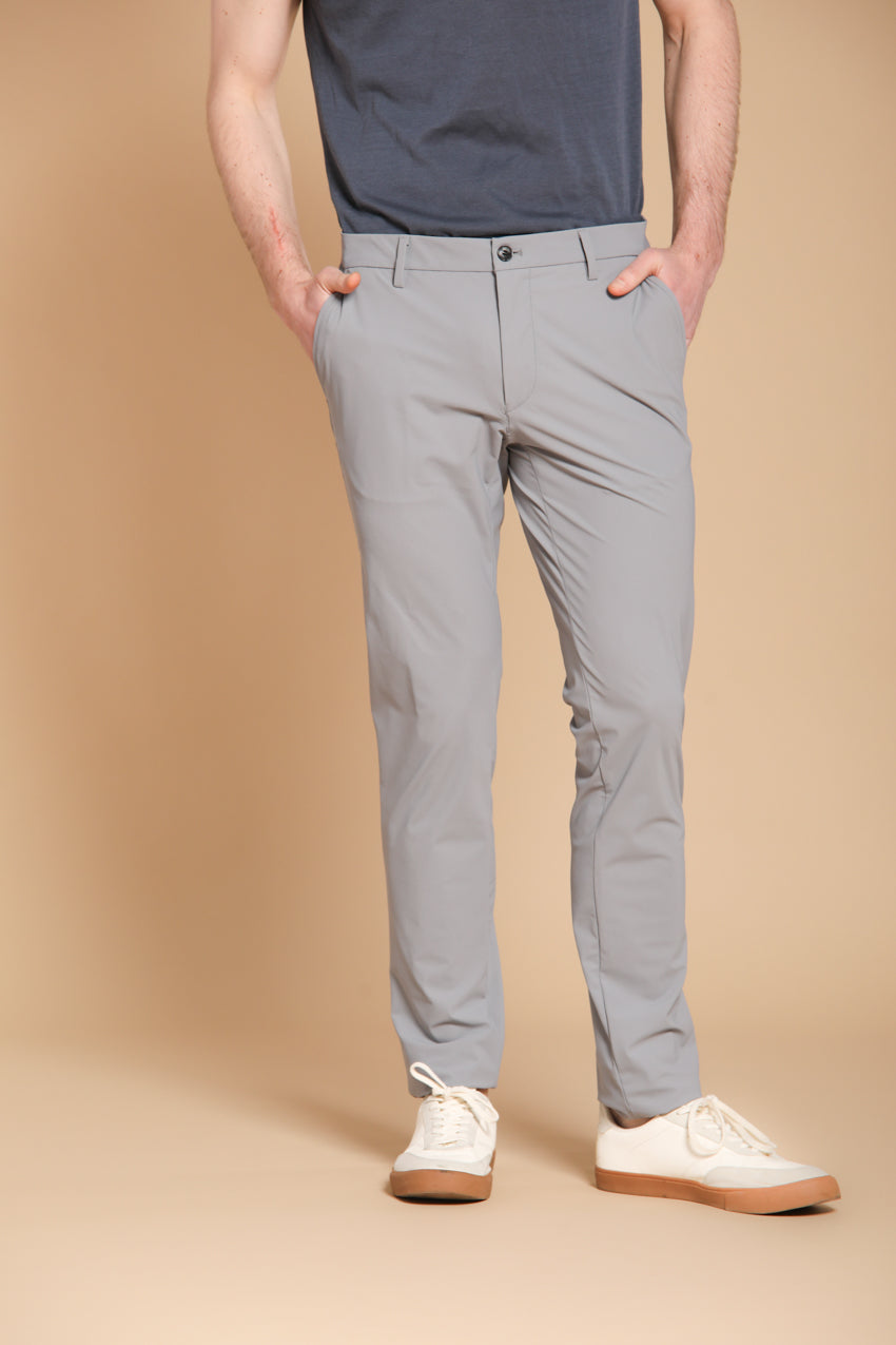 Milano Dynamic pantalone chino jogger uomo in jersey super tecnico extra slim fit