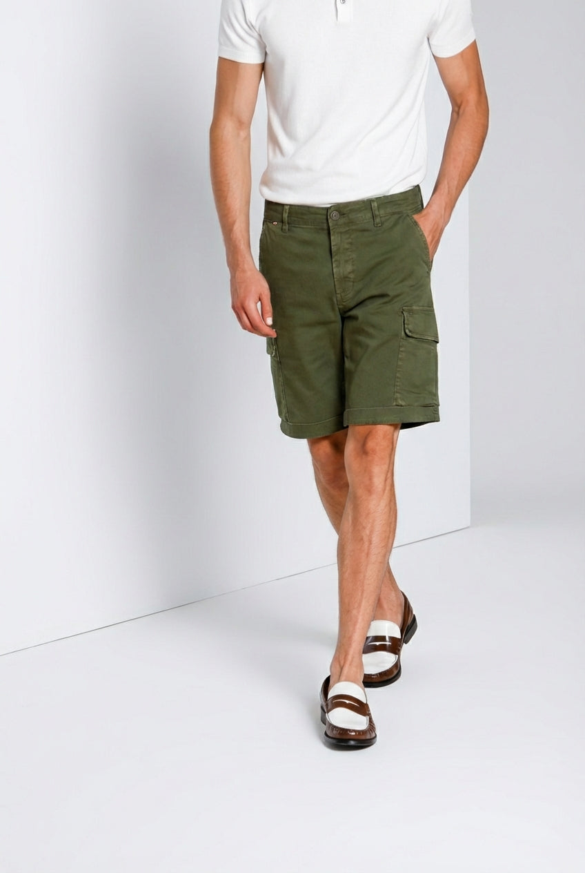 Chile men's cargo bermuda in stretch satin slim fit ①