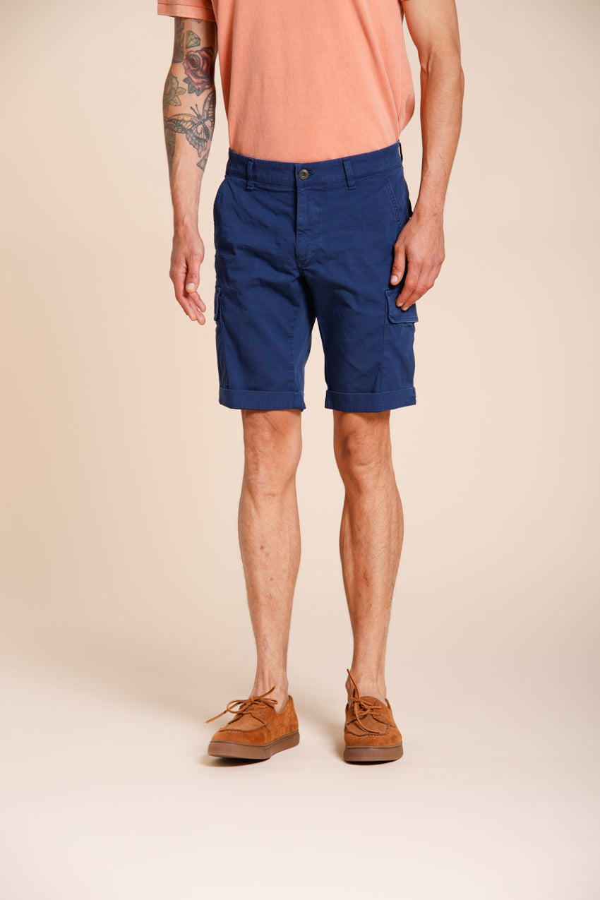 Chile Bermuda Cargo Herren aus Stretch-Satin slim fit ①