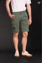 George Coolpocket Herren-Cargo-Bermuda aus Stretch-Satin logo edition Carrot Fit ①
