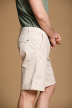 Khinos M74 Herren-Chino-Bermuda aus elastischem Baumwoll-Seiden-Twill Relaxed Fit