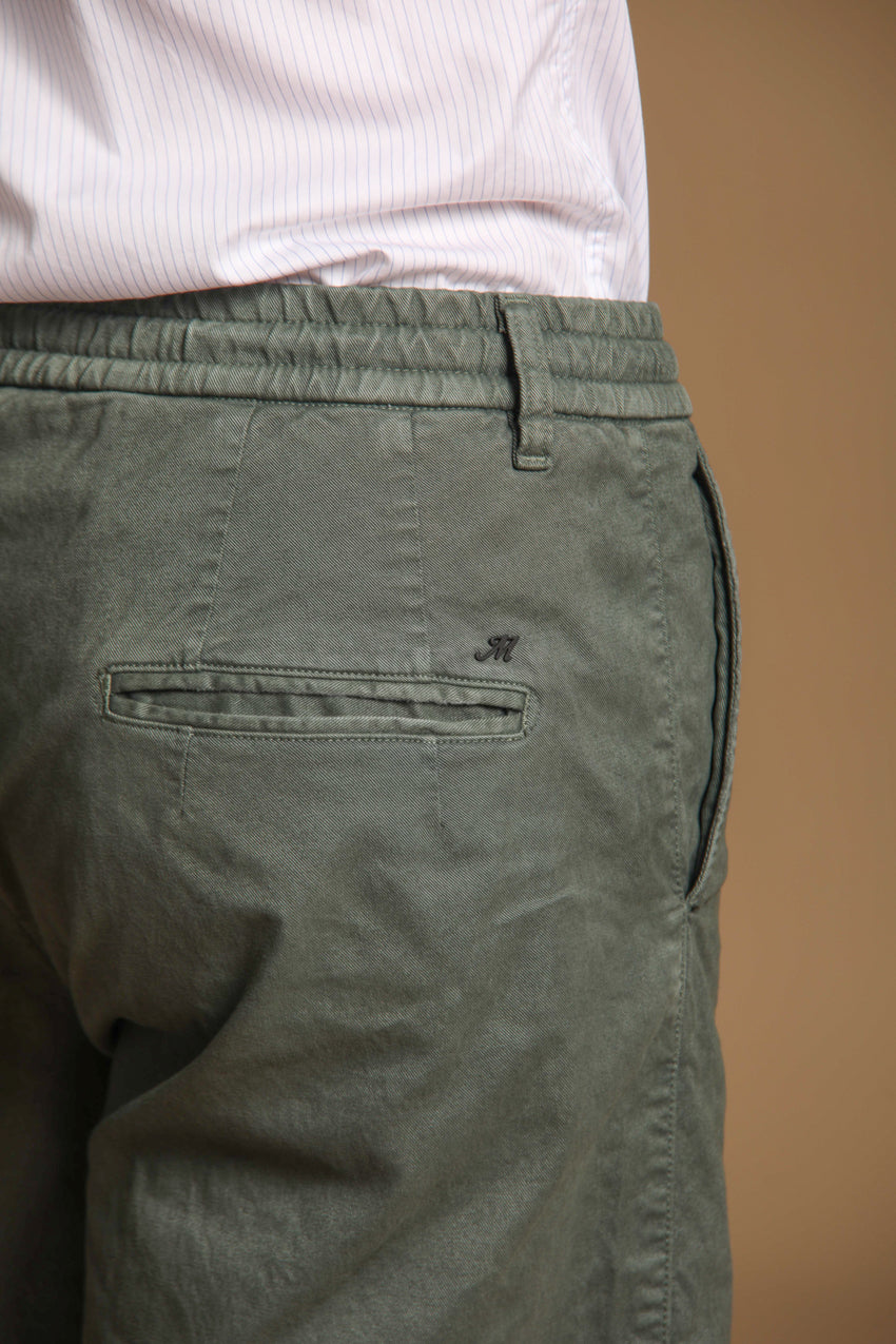 Khinos M74 Herren-Chino-Bermuda aus elastischem Baumwoll-Seiden-Twill Relaxed Fit