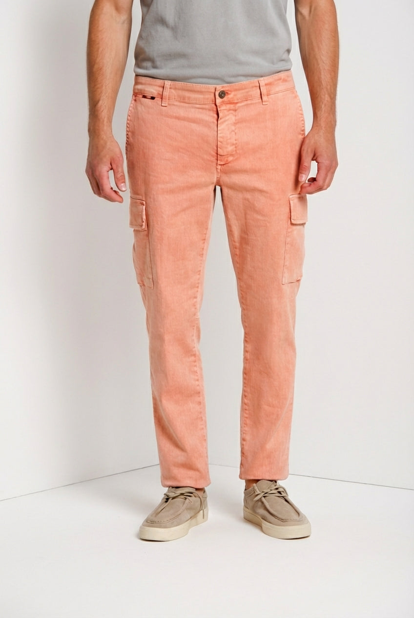 Dettaglio tasca cargo pantalone cargo uomo Chile delamere Mason's corteccia in twill SS26