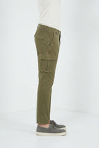 Dettaglio pantalone cargo uomo Chile delamere Mason's rosmarino in twill SS26