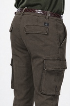 Chile pantalón cargo de hombre en gabardina stretch extra slim fit ①
