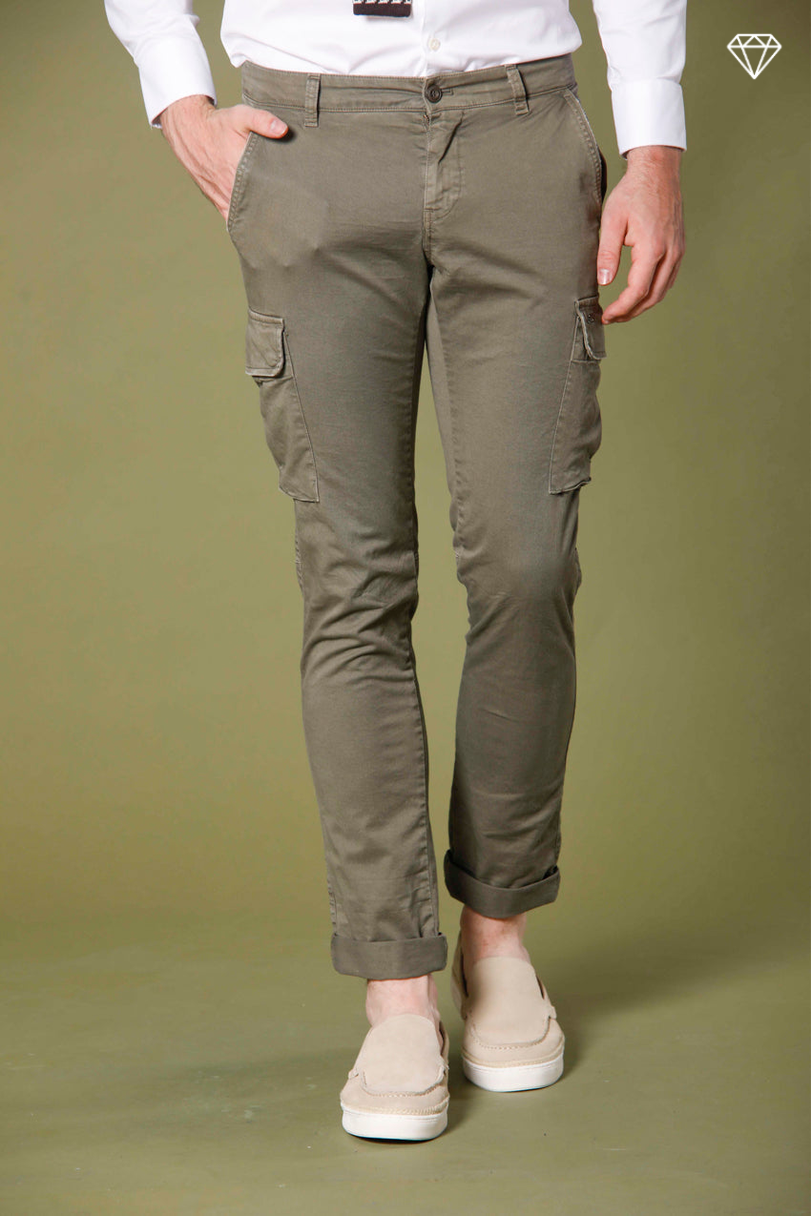 Chile Herren Cargo-Hose in Stretch-Satin Extra Slim Fit ①
