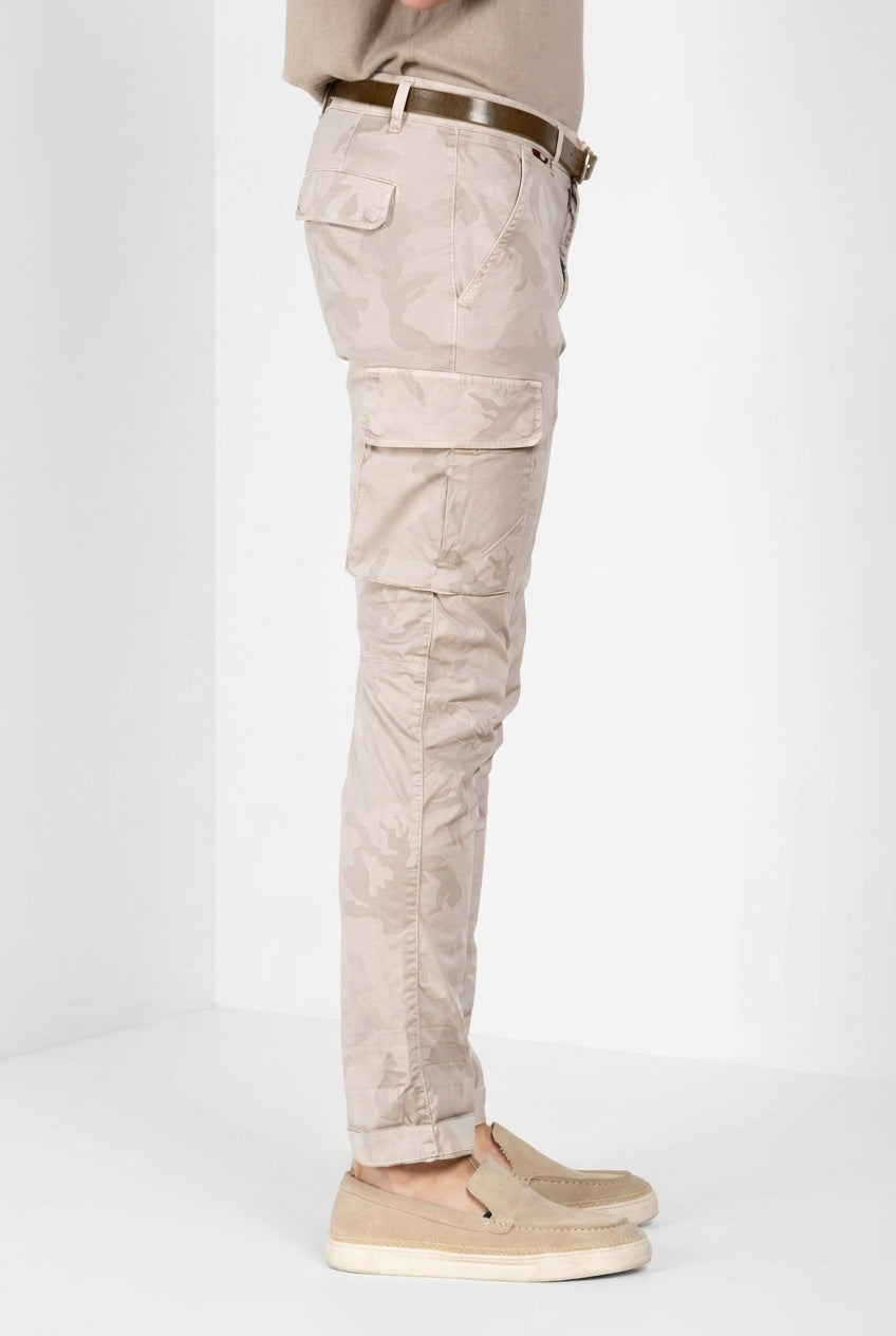 Chile men's cargo pants in twill camouflage print extra slim fit ①