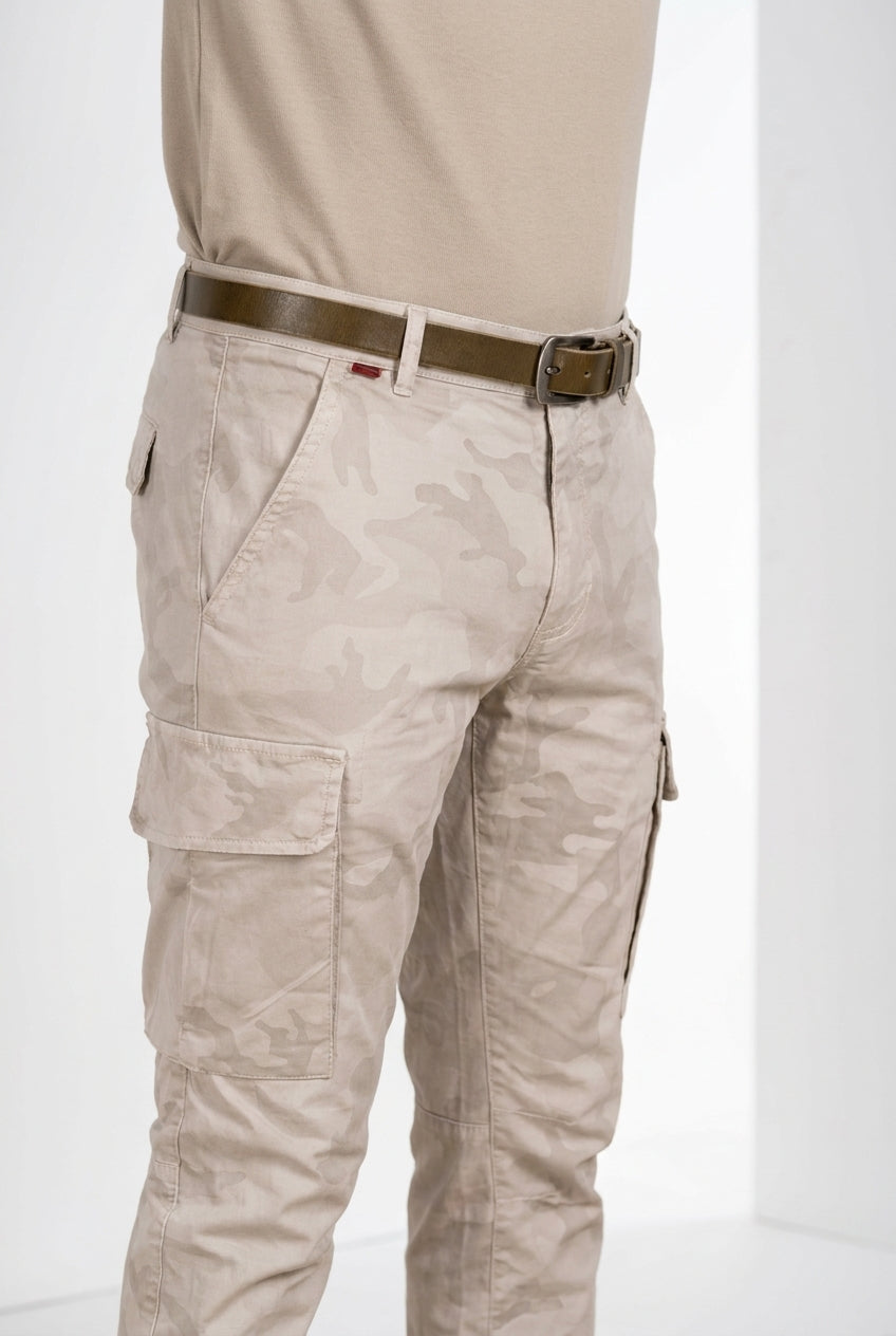 Chile men's cargo pants in twill camouflage print extra slim fit ①