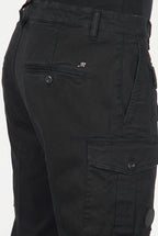 George Coolpocket pantalone cargo uomo in gabardina carrot fit ①