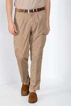 Dettaglio pantalone cargo Mason's uomo kaki in twill SS26