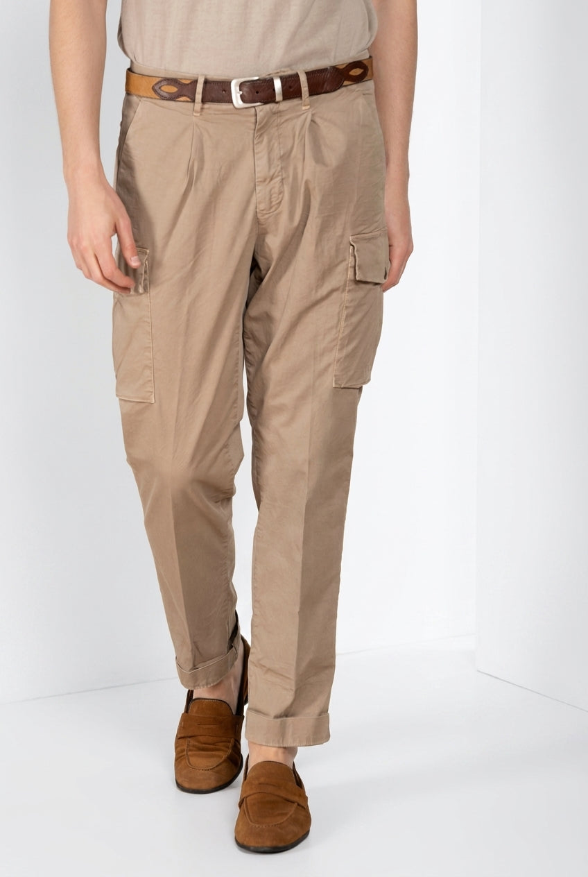 Dettaglio pantalone cargo Mason's uomo kaki in twill SS26