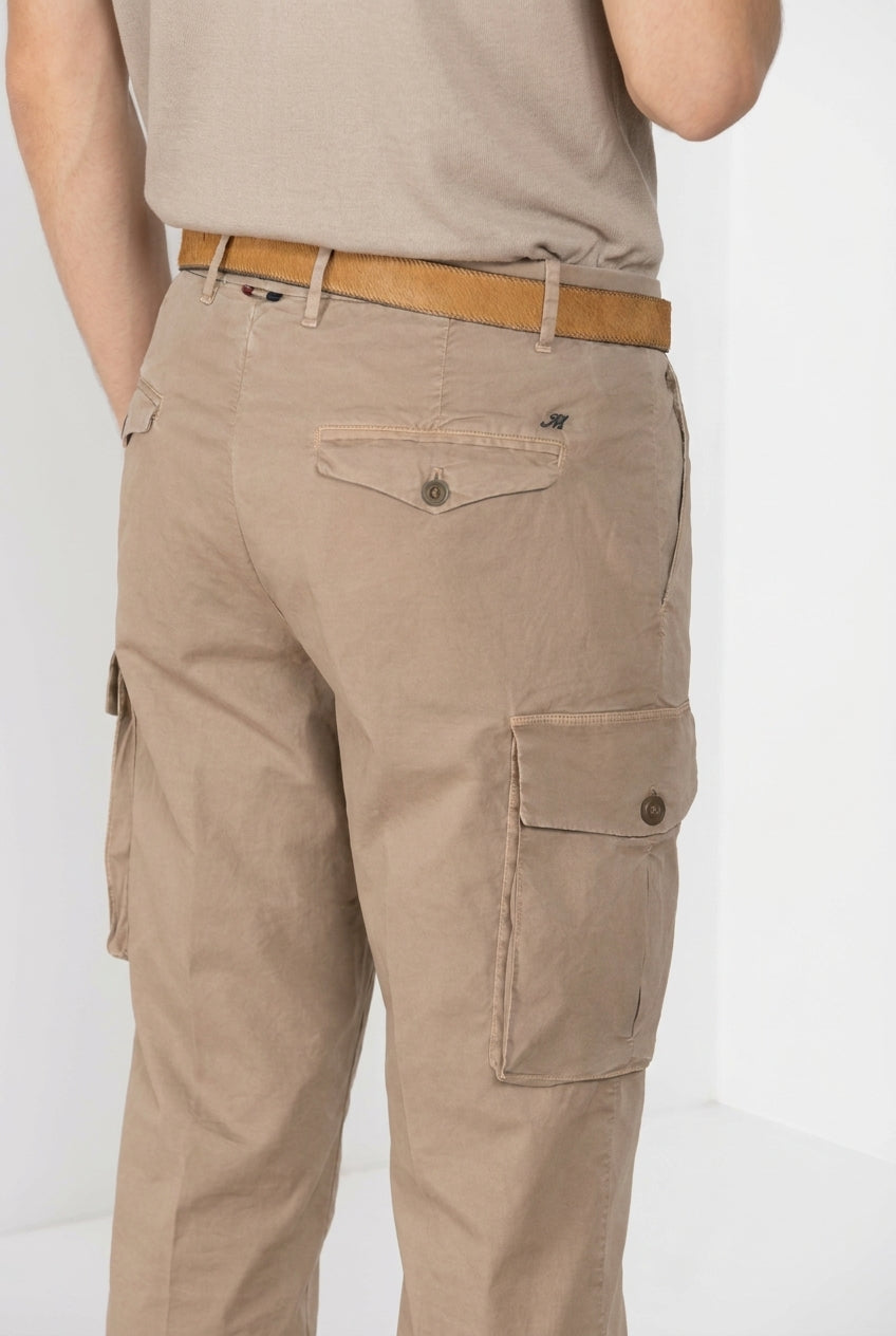 Dettaglio vita e tasche cargo pantalone cargo Mason's uomo kaki in twill SS26