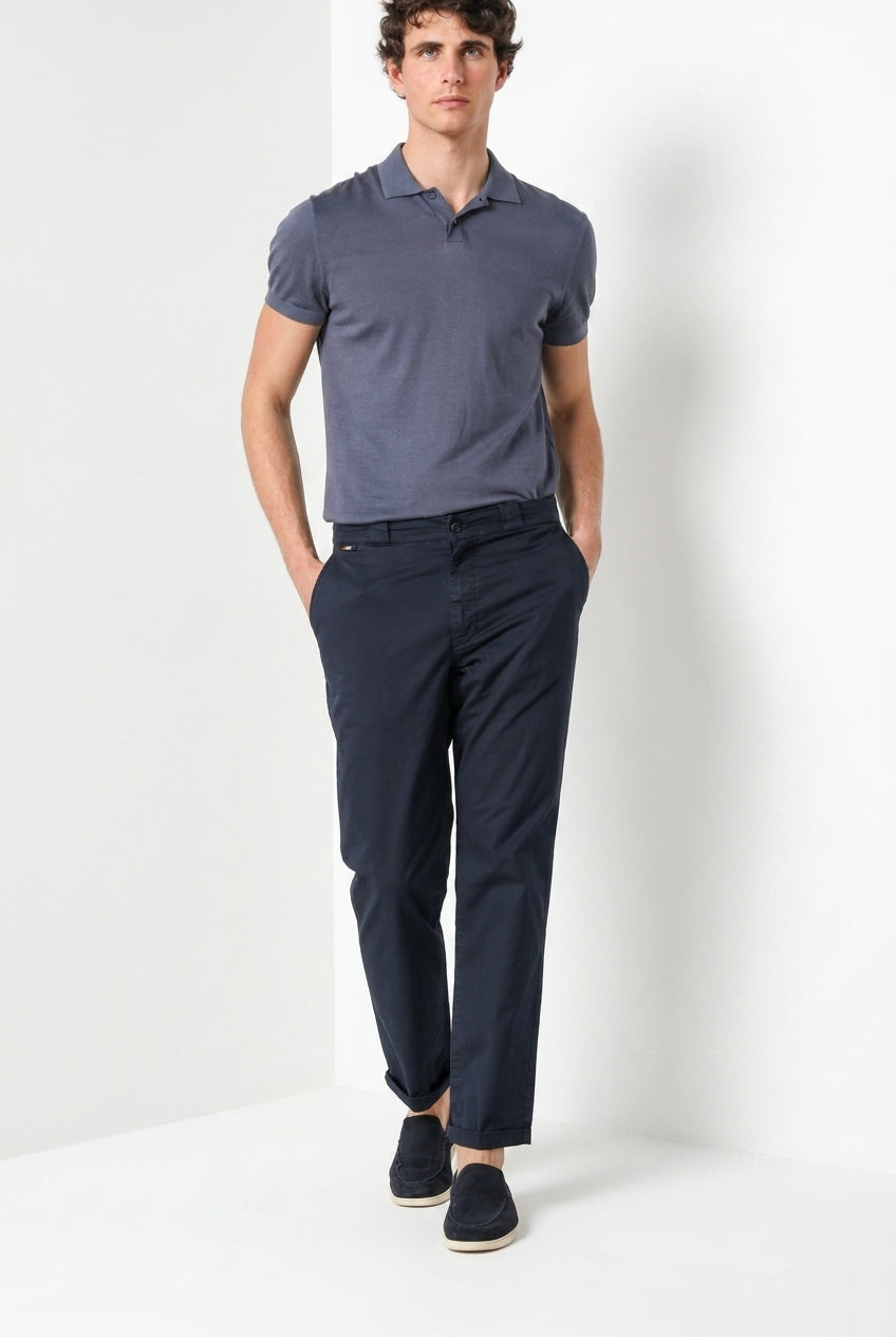 Madison M74 pantalón chino hombre en twill ligero stretch carrot fit