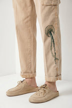 Dettaglio gamba pantalone cargo uomo Chile M74 Mason's kaki in panama fiammata SS26
