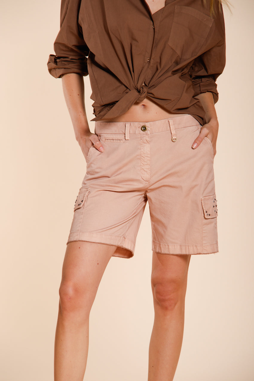 Bermuda cargo donna Chile Mason's rosa in twill slim fit, vista frontale su modella SS26