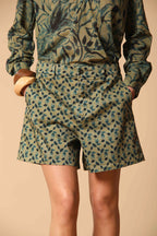 New York Cozy Bermuda Chino Damen in Satin und Baumwolle Stretch mit Blätterdruck Relaxed Fit