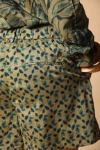 New York Cozy Bermuda Chino Damen in Satin und Baumwolle Stretch mit Blätterdruck Relaxed Fit