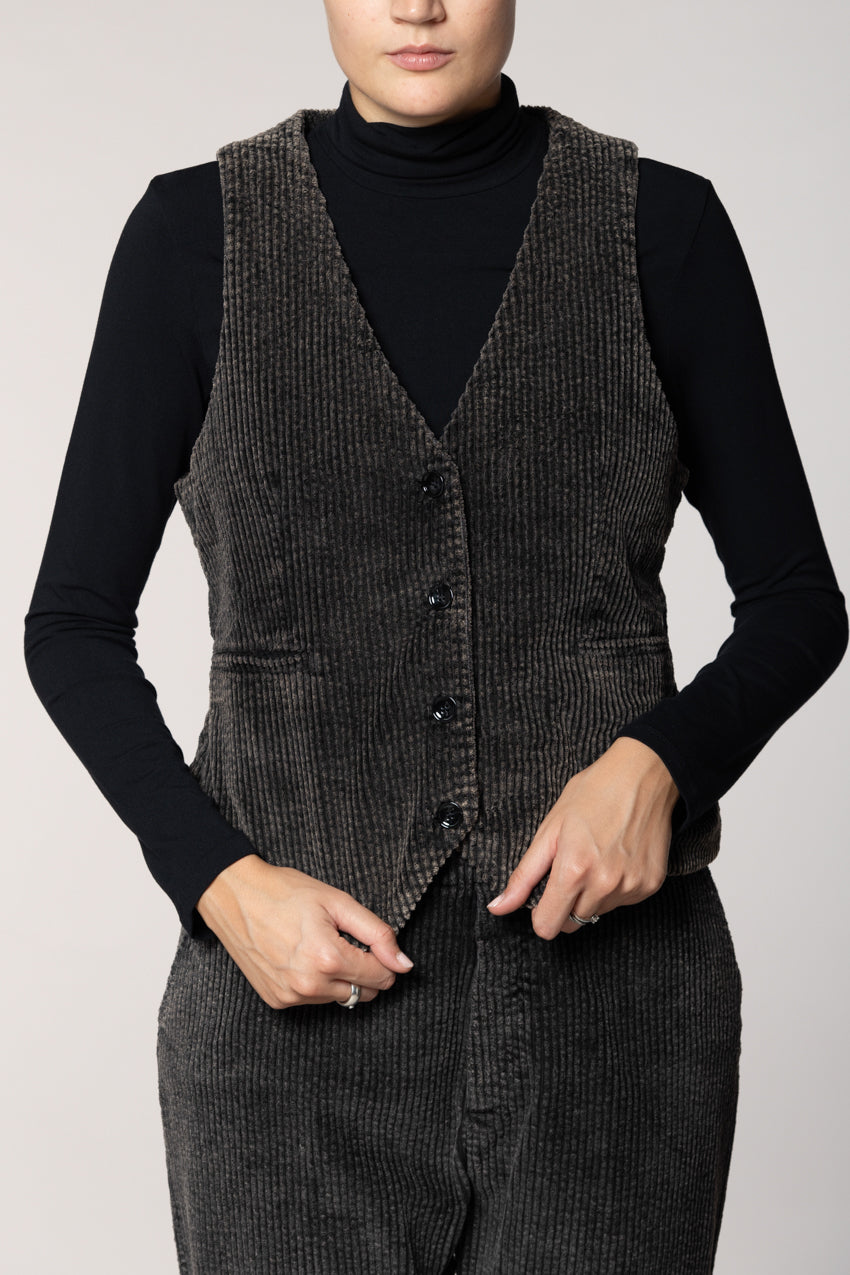 Ellen Damenweste aus Breitcord