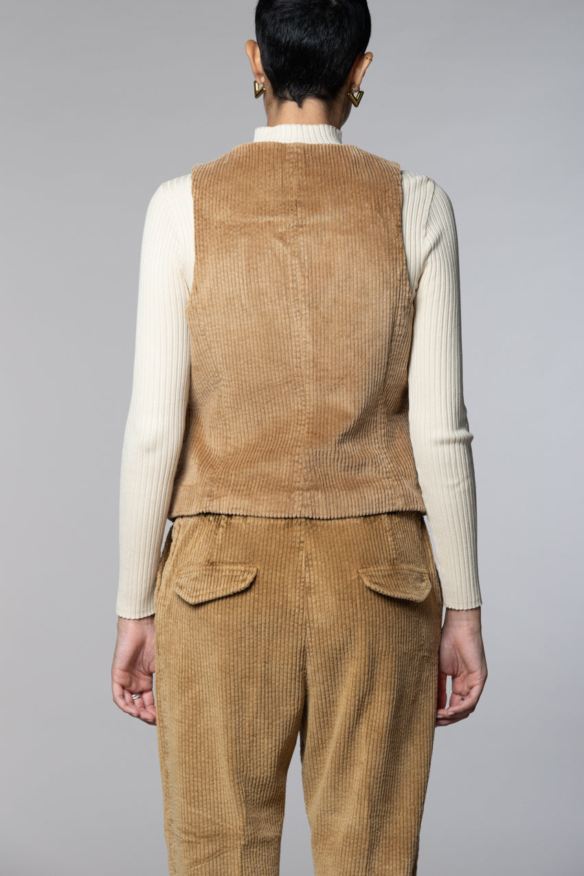 Ellen Damenweste aus Breitcord