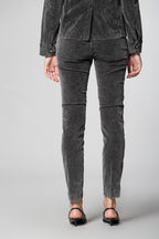 Jaqueline Archivio Damen-Chinohose aus 1000-Rippen-Samt Slim Fit