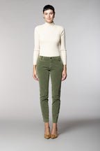 Jaqueline Archivio Damen-Chinohose aus 1000-Rippen-Samt Slim Fit