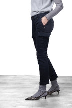 Chile City women’s cargo pants in satin with slim fit