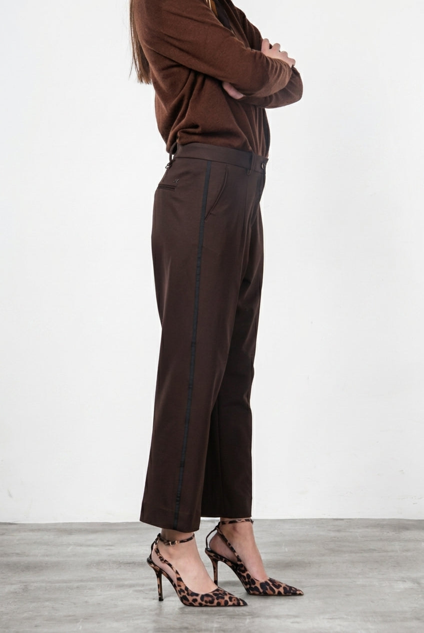 New York O Shape pantalone chino donna in jersey tecnico carrot fit