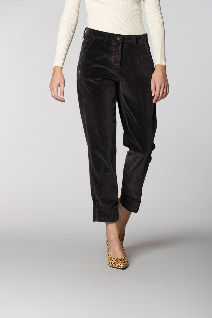 New York Carrot Damen-Chinohose aus Samt carrot fit