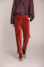 Foto 1 New York Carrot pantalone chino donna in velluto carrot fit