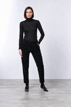 New York Carrot women’s chino trousers in smooth velvet, carrot fit ①