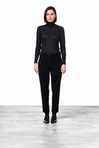 New York Carrot women’s chino trousers in smooth velvet, carrot fit ①