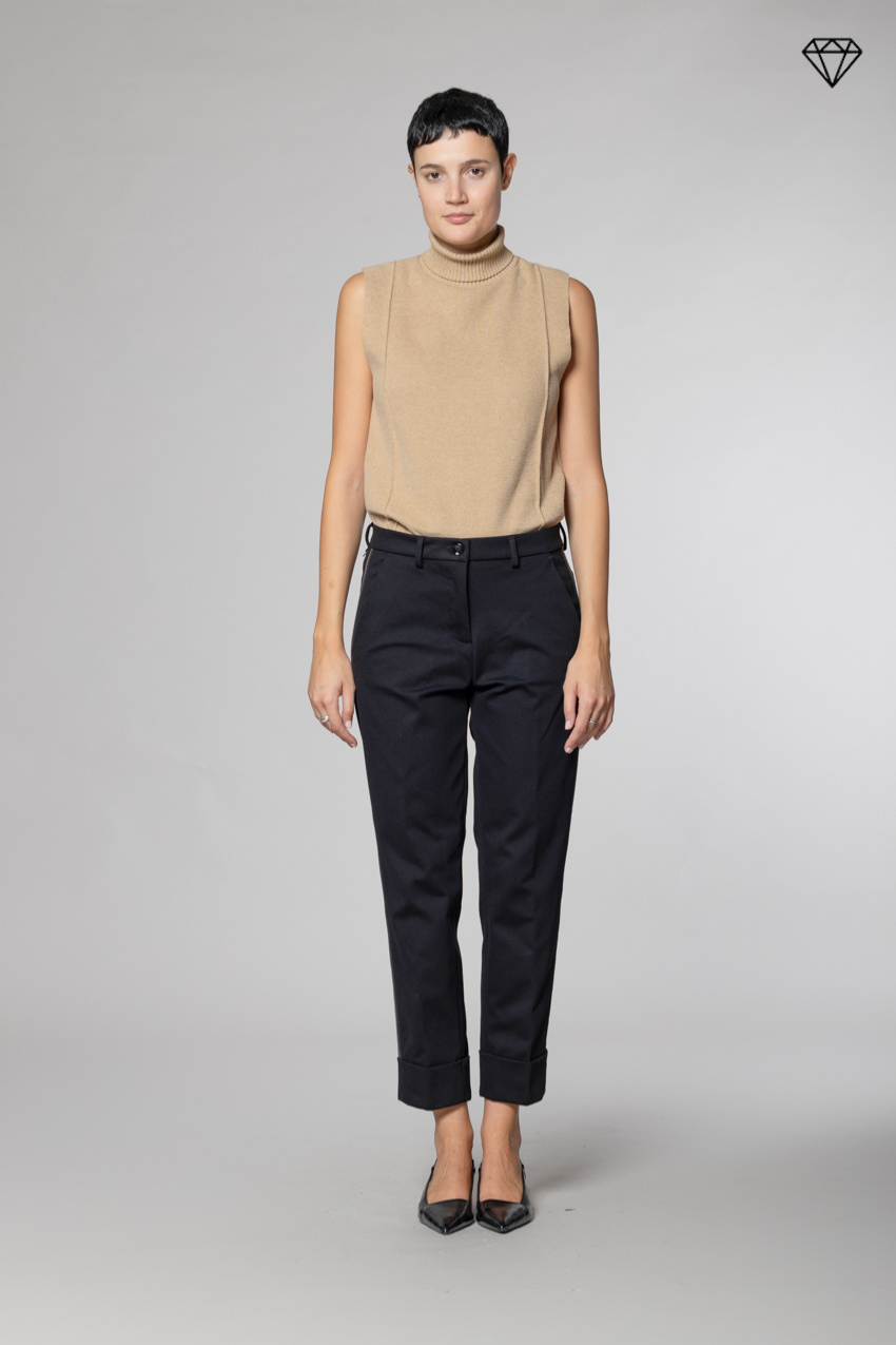 New York Carrot Damen-Chinohose aus technischem Jersey carrot fit ①