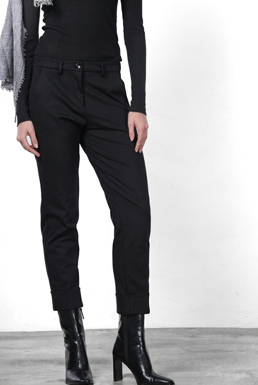 New York Carrot pantalone chino donna in jersey tecnico carrot fit ①