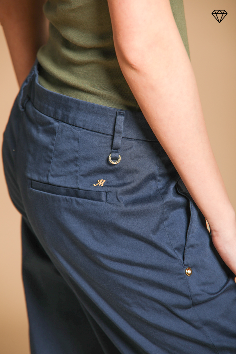 New York Damen Chino Hose aus Stretch-Satin im Carrot Fit ①