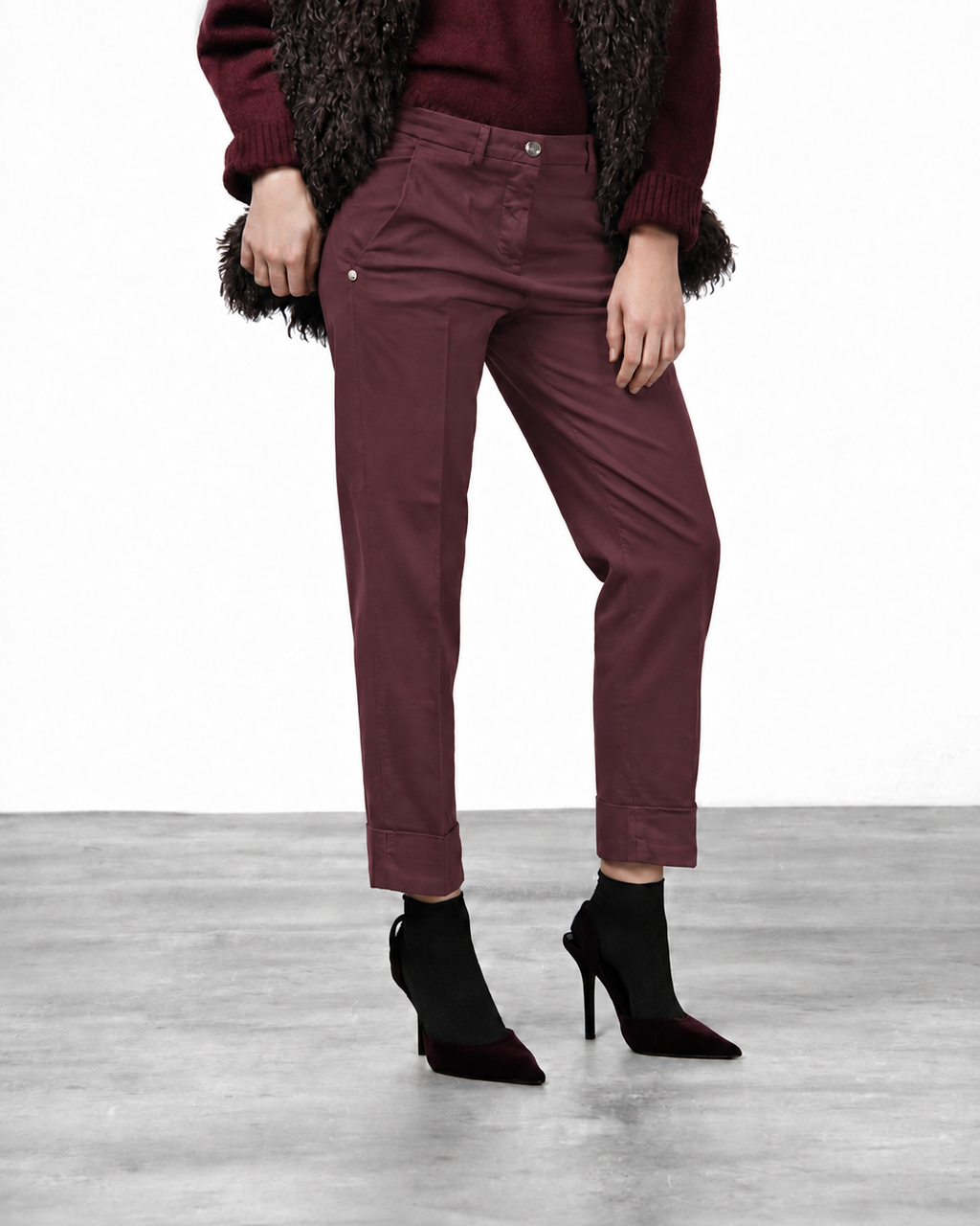 New York Carrot pantalón chino de mujer en raso carrot fit ①