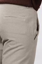 New York Carrot pantalone chino donna in gabardina cotone e lana carrot fit ①