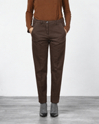 New York Carrot women’s chino pants in cotton and wool gabardine with carrot fit ①
