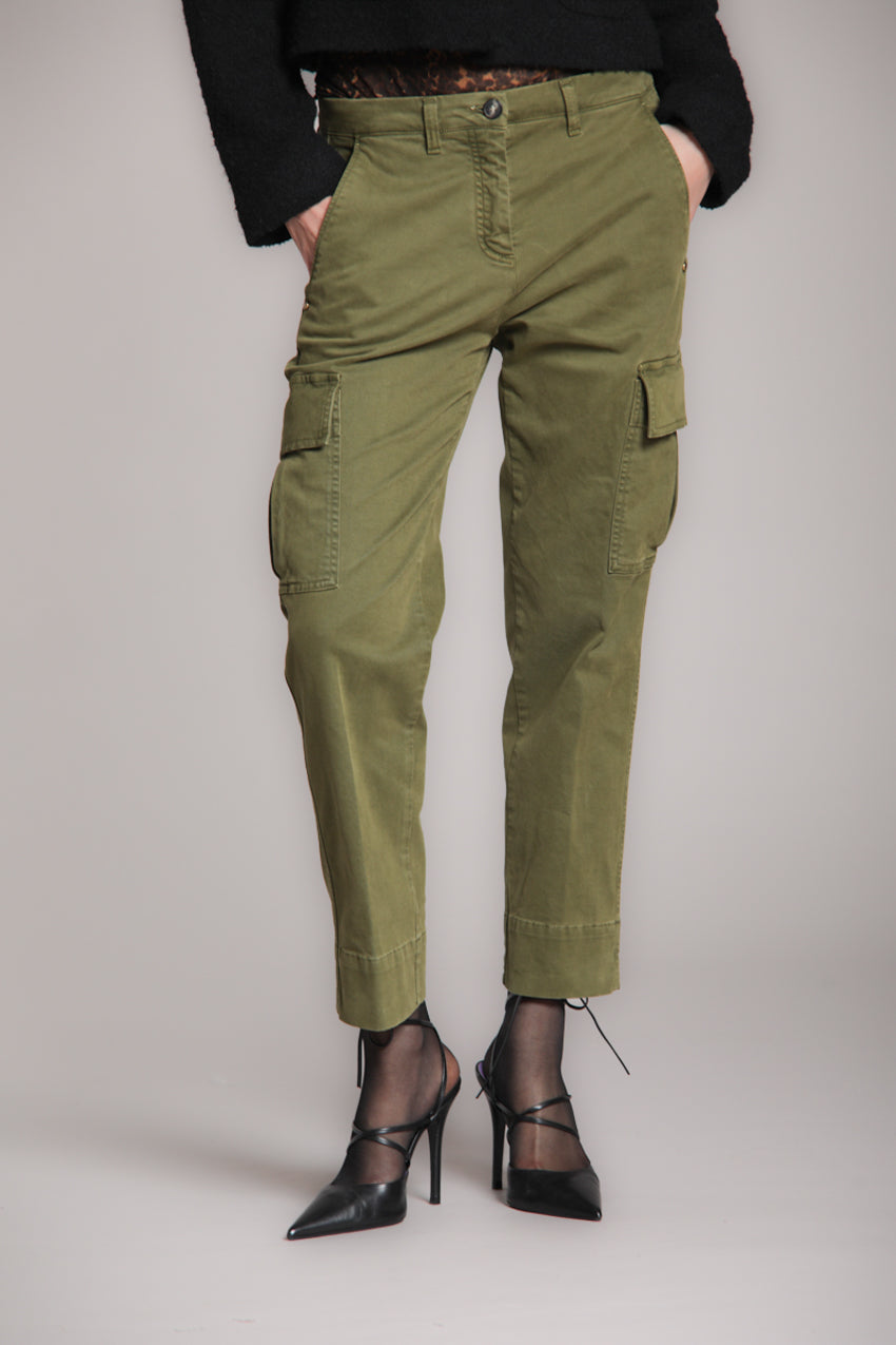 Foto 3 Marlene Cargo pantalone cargo donna in gabardina carrot fit