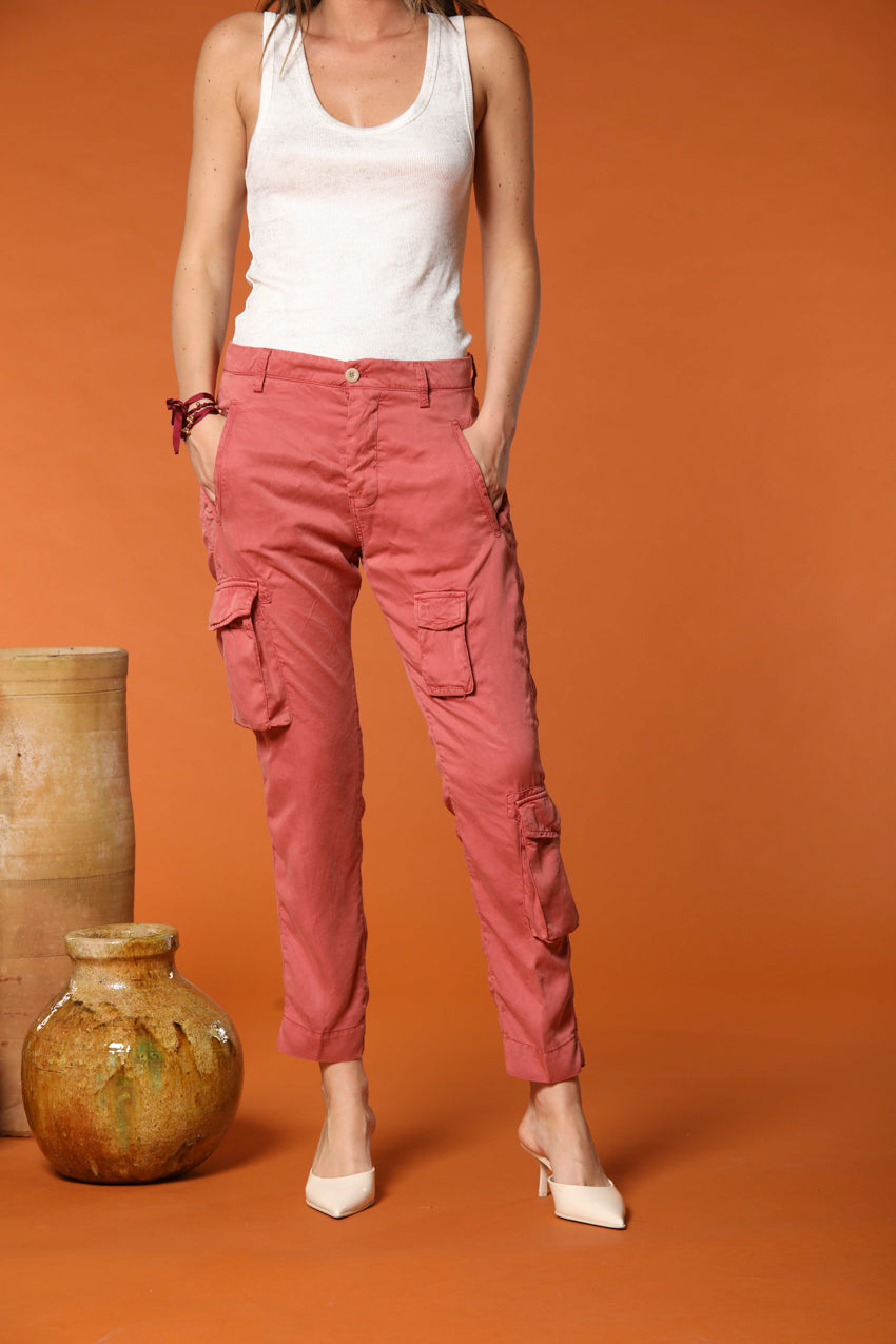 Asia Snake Damen Cargo-Hose in Modal Relaxed Fit