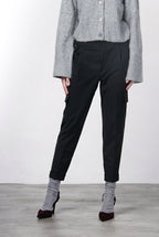 Chile Jogger women’s cargo pants in wool with relaxed fit