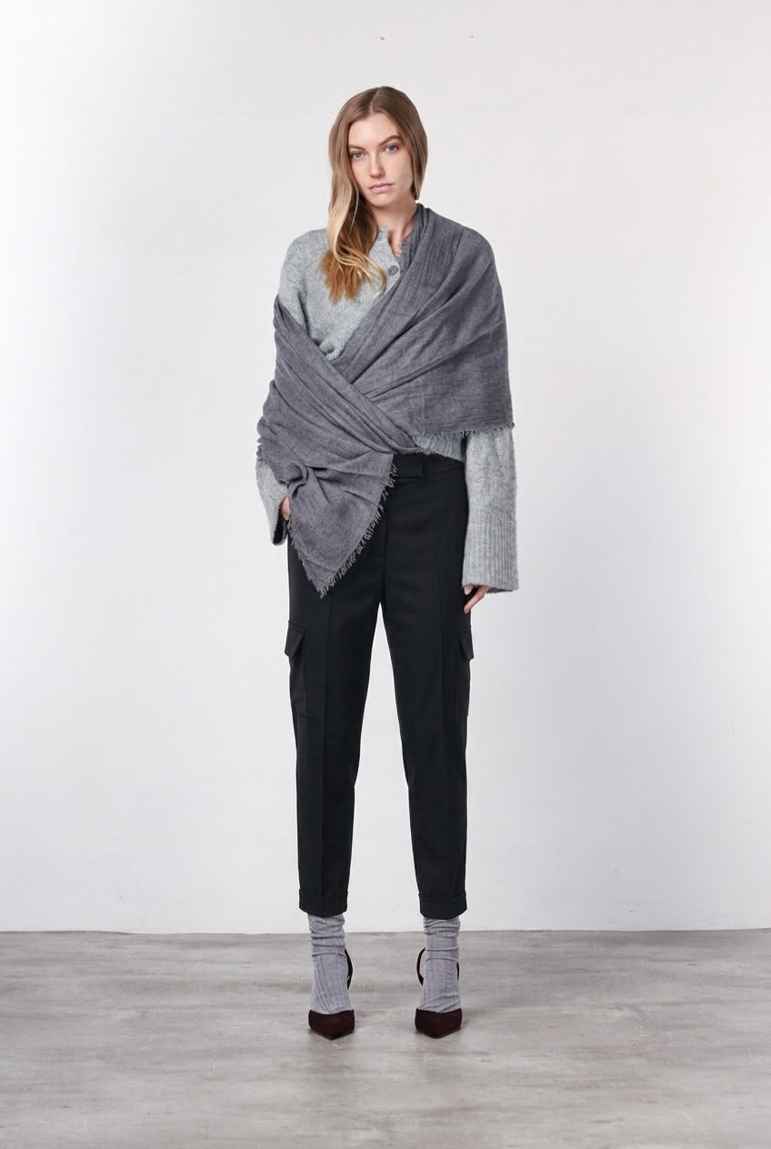 Chile Jogger women’s cargo pants in wool with relaxed fit