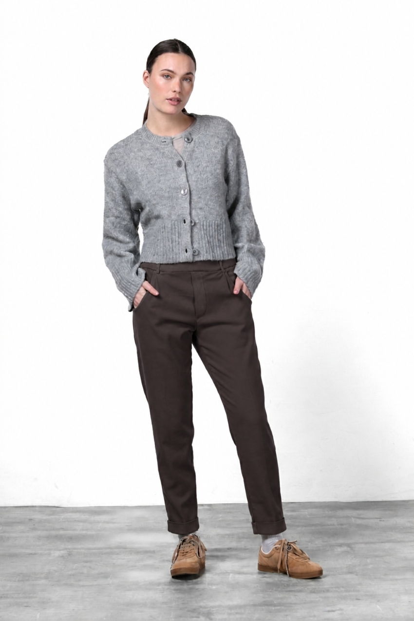 New York Jogger women’s chino pants in stretch twill with relaxed fit