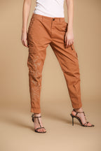 Judy Archivio Damen Cargo Hose aus Stretch-Baumwoll-Twill mit Stickerei Relaxed Fit
