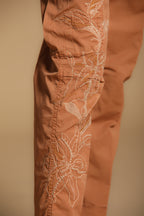 Judy Archivio Damen Cargo Hose aus Stretch-Baumwoll-Twill mit Stickerei Relaxed Fit