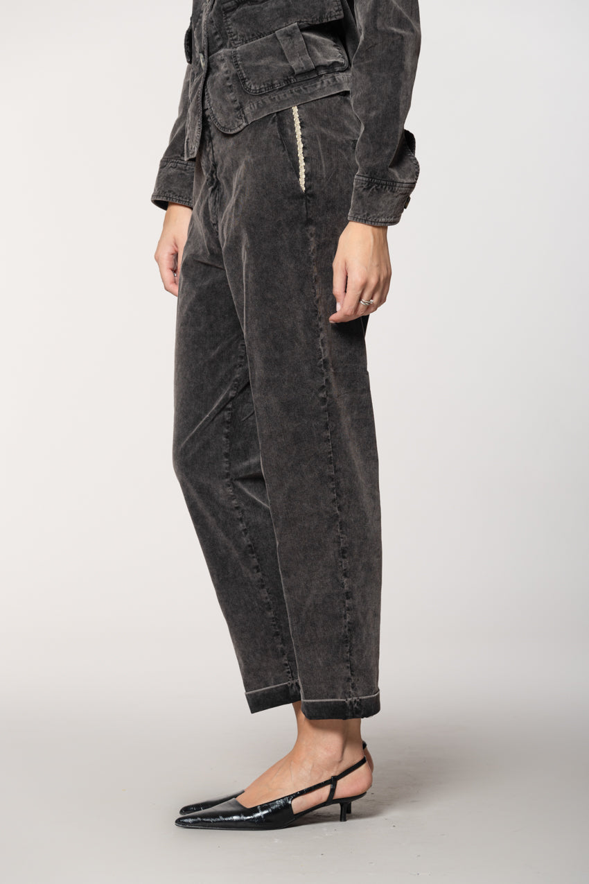 New York Cozy Damen-Chinohose aus 1000-Rippen-Samt carrot fit