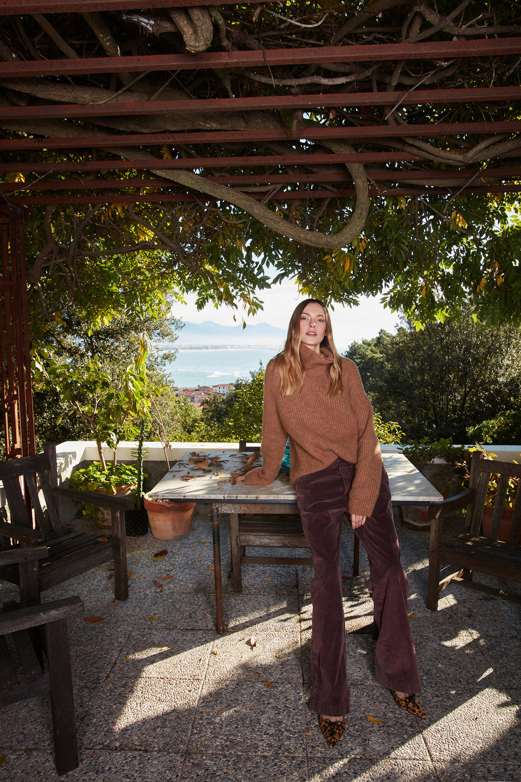 New York Straight Damen-Chinohose aus Kordsamt straight fit