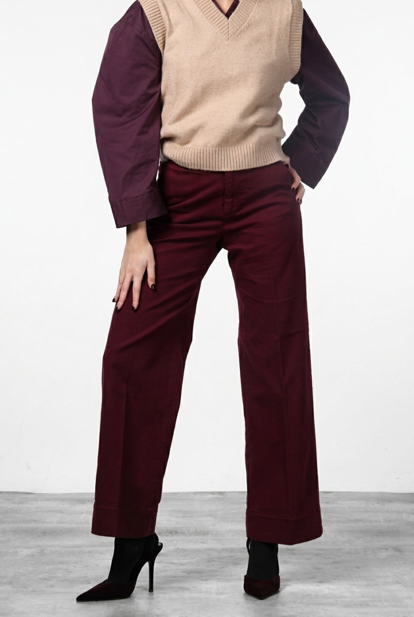 New York Studio women’s chino pants in satin with straight fit